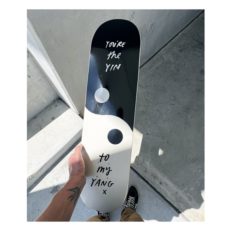 YIN YANG SKATEBOARD